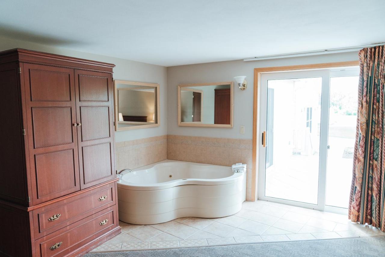 Skaneateles Suites المظهر الخارجي الصورة