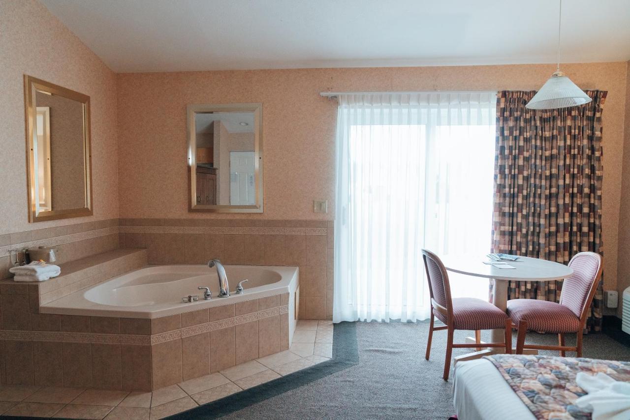 Skaneateles Suites المظهر الخارجي الصورة